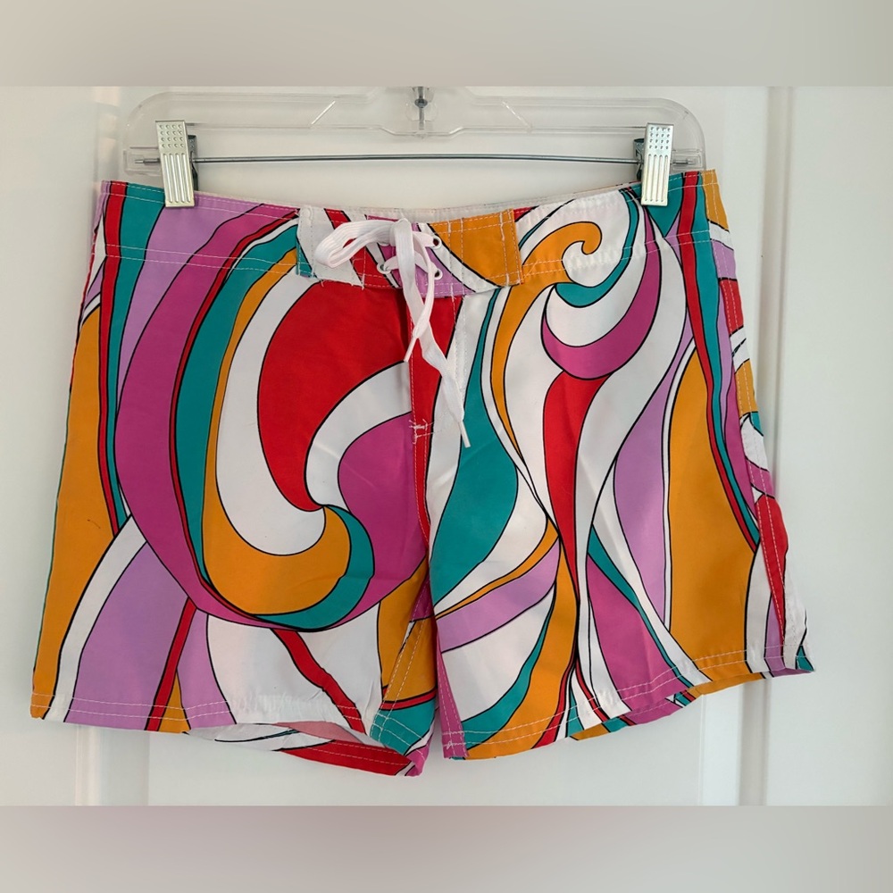 Women's Board Shorts - Size 5